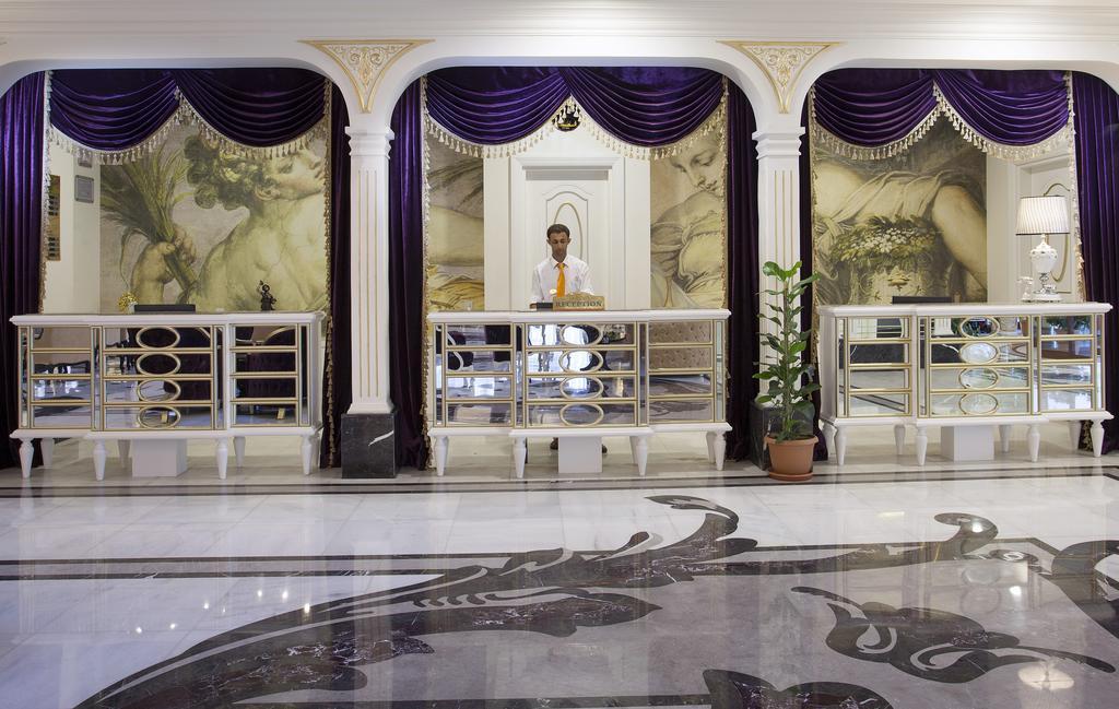 Hotel Side Orange Palace ภายนอก รูปภาพ